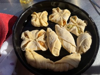 Пирожки от души: кулинарное волшебство в «Кормилице»